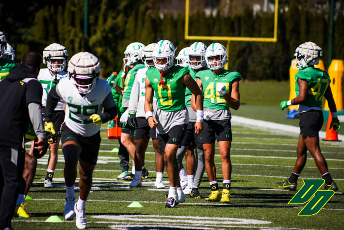 christian-gonzalez-oregon-spring-practice